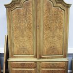 976 1219 CUPBOARD